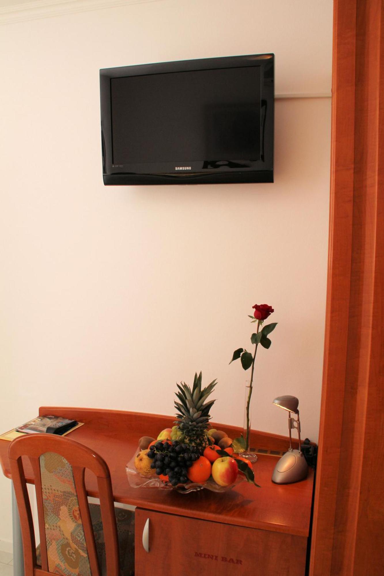 Hotel Vila Tina Загреб Номер фото