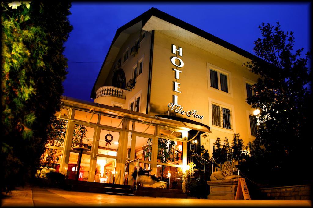 Hotel Vila Tina Загреб Экстерьер фото